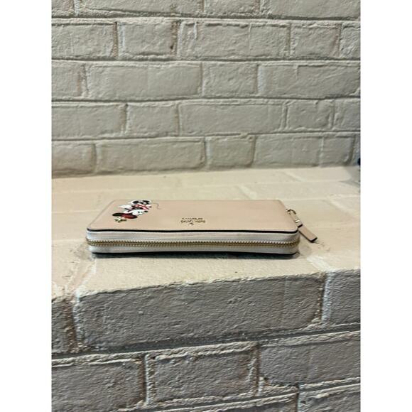 KATE SPADE DISNEY MINNIE MOUSE LACEY ZIP AROUND SAFFIANO LEATHER WALLET - Picture 4 of 7